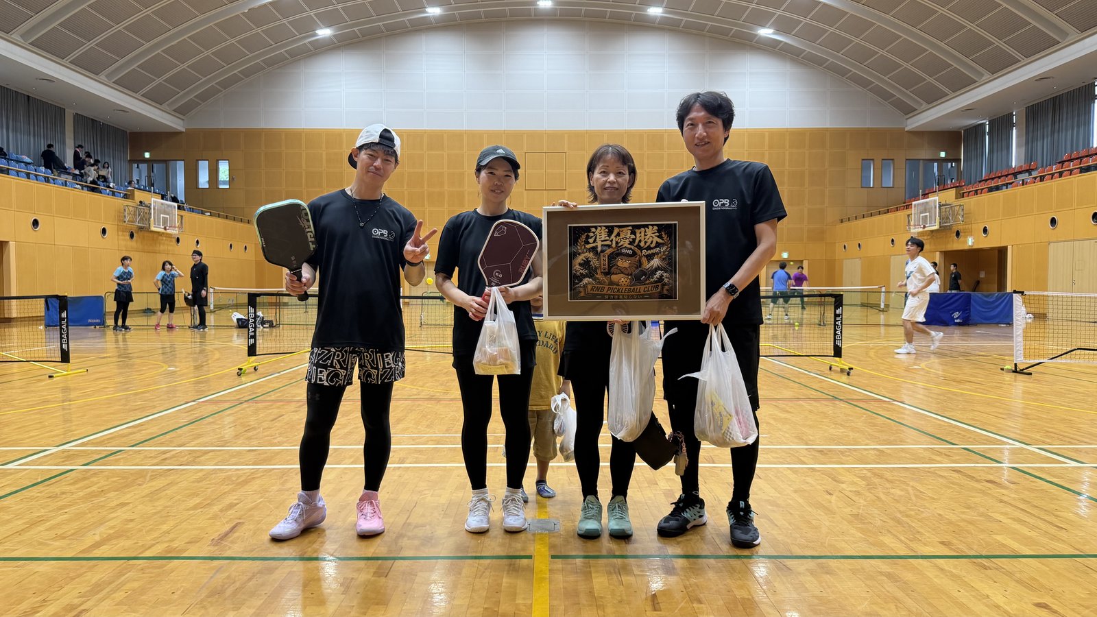 表彰式 入賞チームの記念撮影